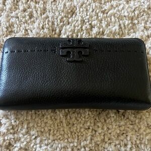 Tory Burch zip closure wallet